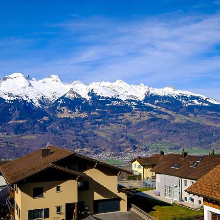 Modern And Cosy 5 Rooms Penthouse With Stunning View Triesenberg Exterior foto