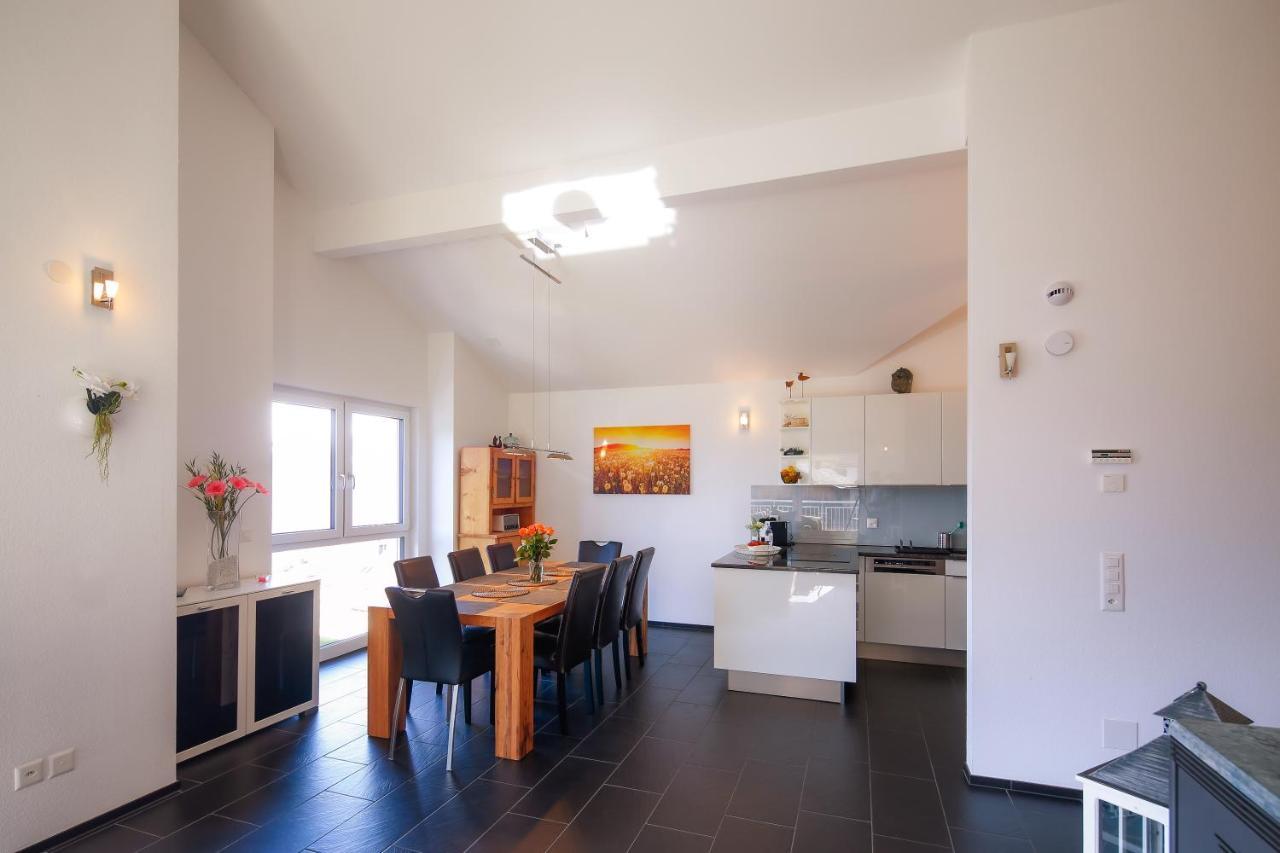 Modern And Cosy 5 Rooms Penthouse With Stunning View Triesenberg Exterior foto